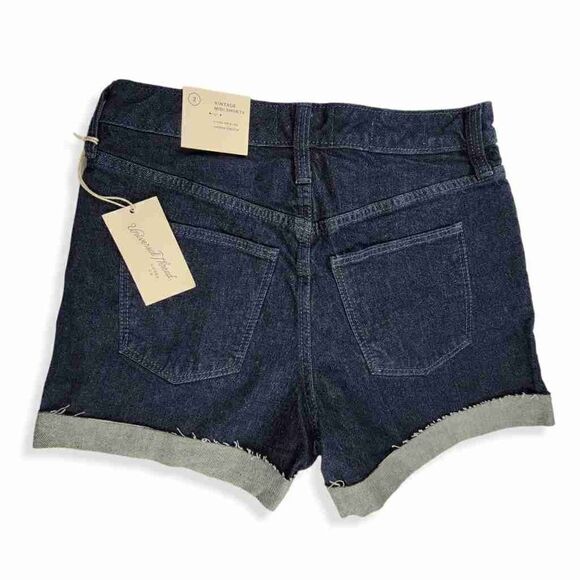 Universal Thread  Midi Shorts Size 2 - Picture 2 of 4